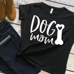 Dog mom T-shirt